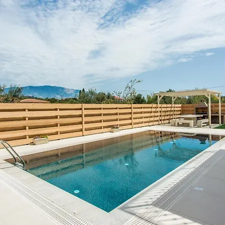 Luxury Chrisi Villa Zvoronáta