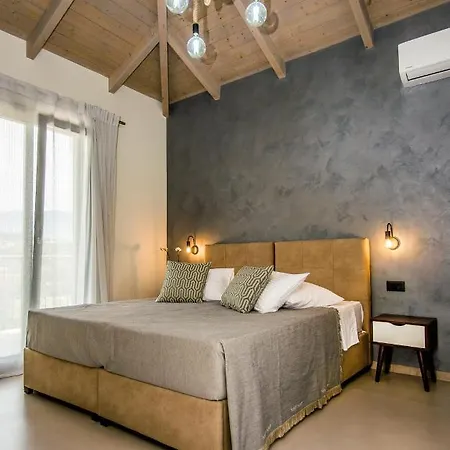 Villa Luxury Chrisi Svoronata