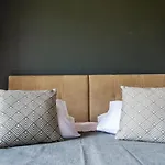 Luxury Chrisi Zvoronáta