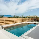 Luxury Chrisi 빌라 스보로나타