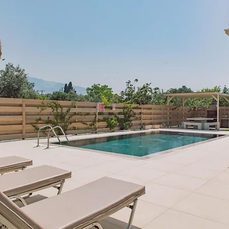 Luxury Chrisi Villa Svoronata