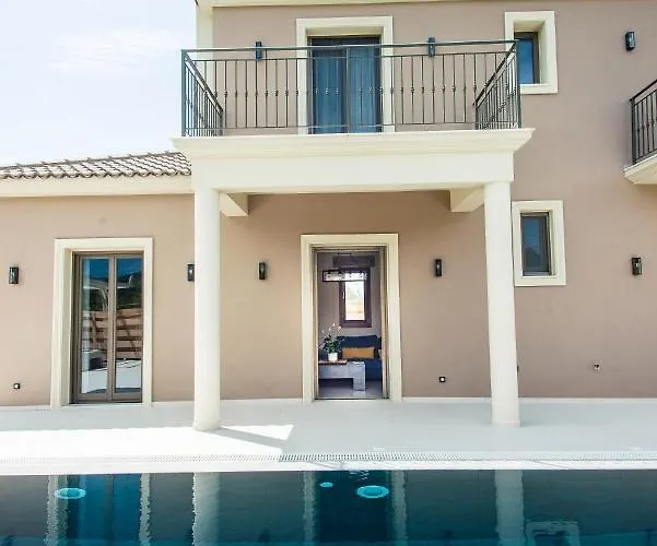 Luxury Chrisi וילה סבורונטה