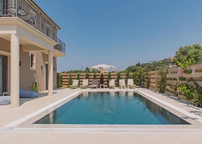 Luxury Chrisi וילה