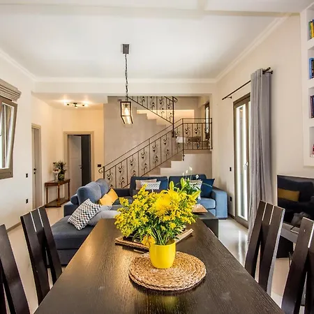 Вилла Luxury Chrisi *