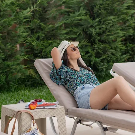 Вилла Luxury Chrisi Свороната